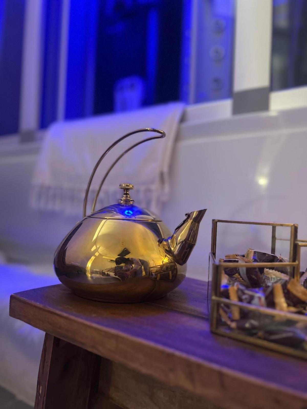 Femme Noir Luxury Spa Experience San Nicola La Strada Luaran gambar