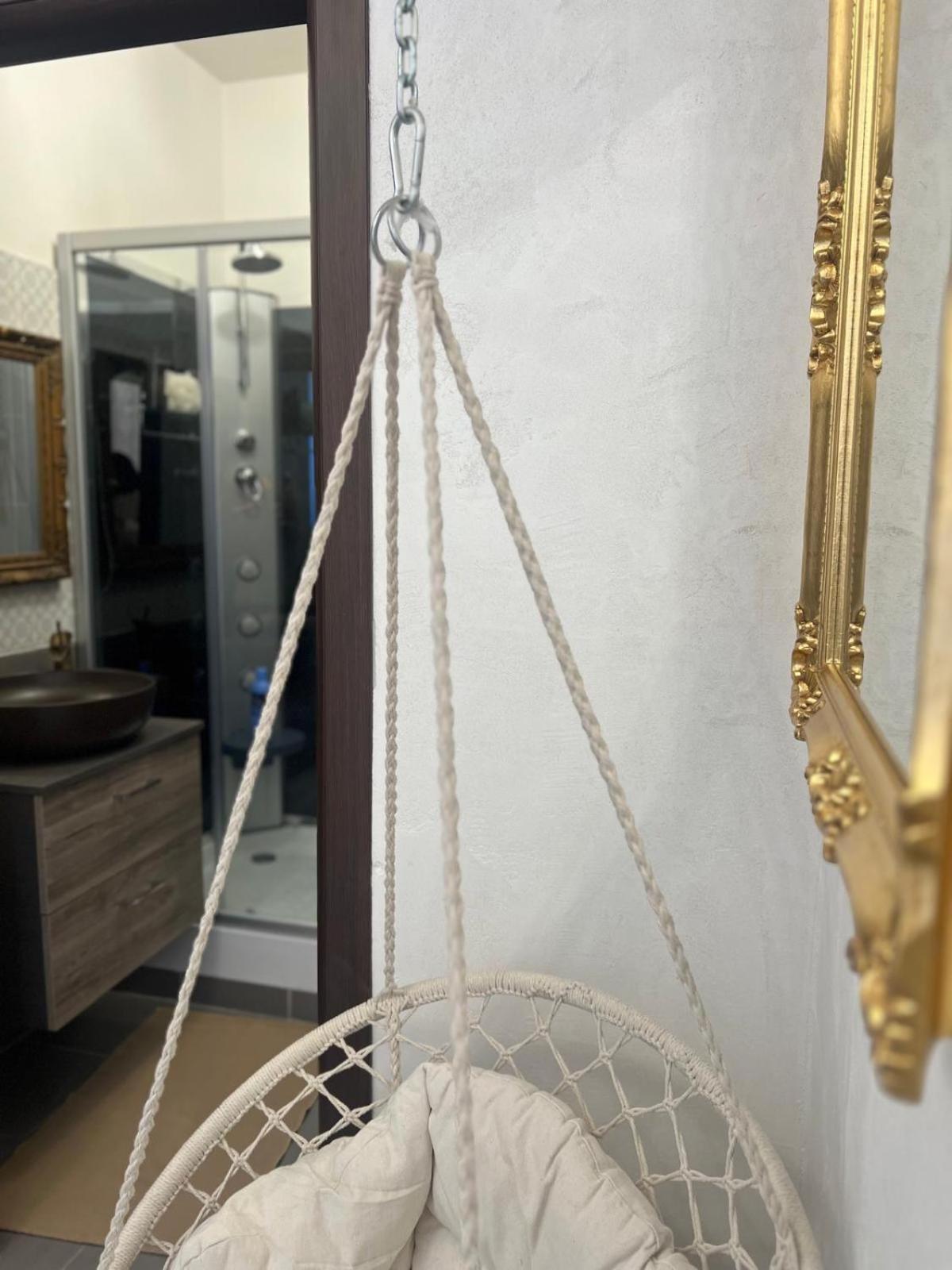 Femme Noir Luxury Spa Experience San Nicola La Strada Luaran gambar